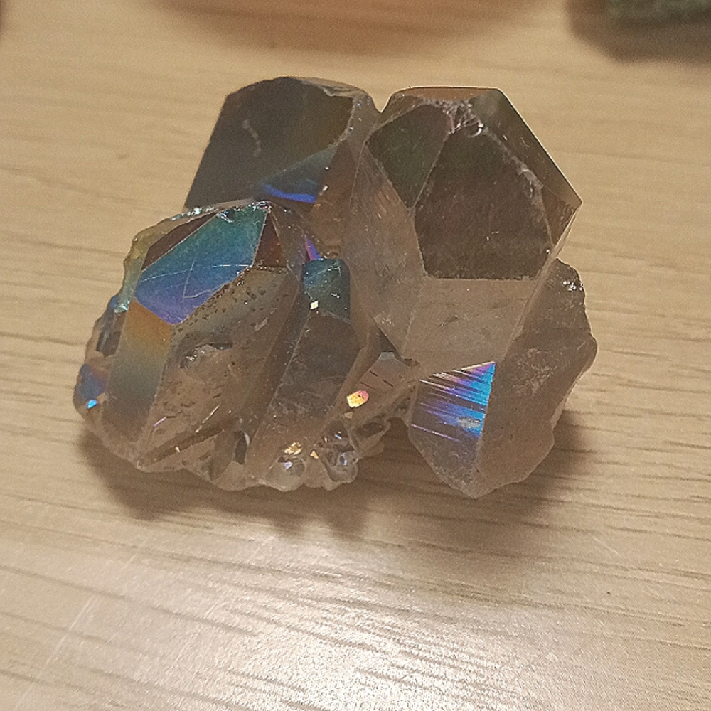 Authentic Angel Aura Clear Quartz Cluster - Picture 2 of 6